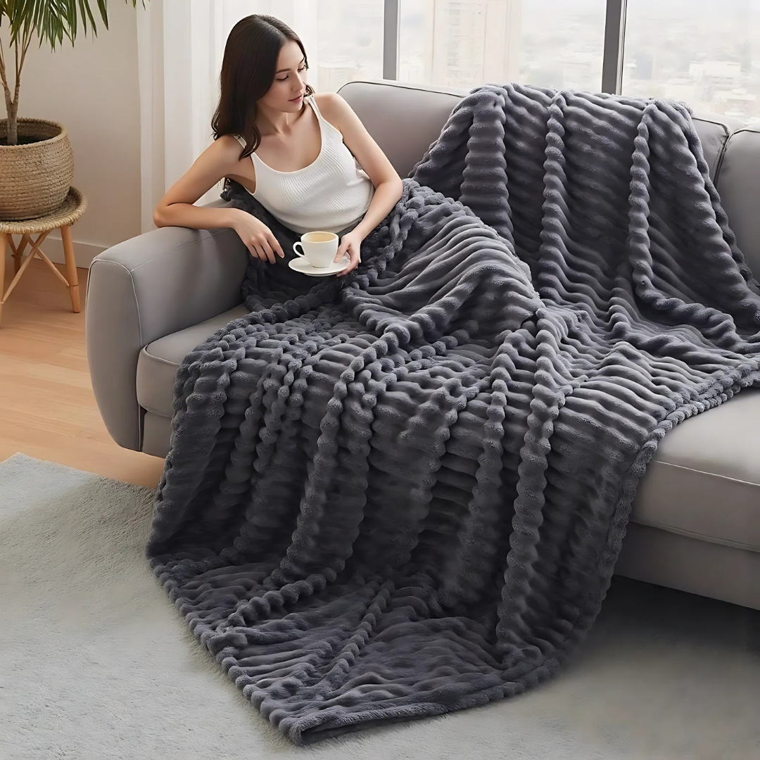 VeraDreams™ Fleece Blanket